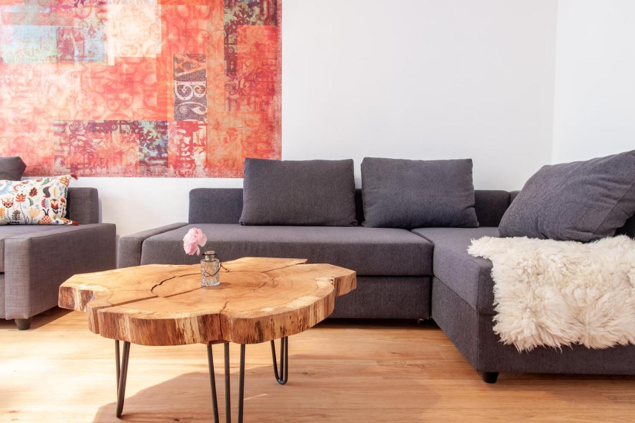 Modern & Spacious Apartment For Up To 8 Persons Wurzburgo Exterior foto